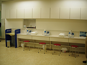 �[�V���@��A�ȁ@�l�u���C�U�[�R�[�i�[